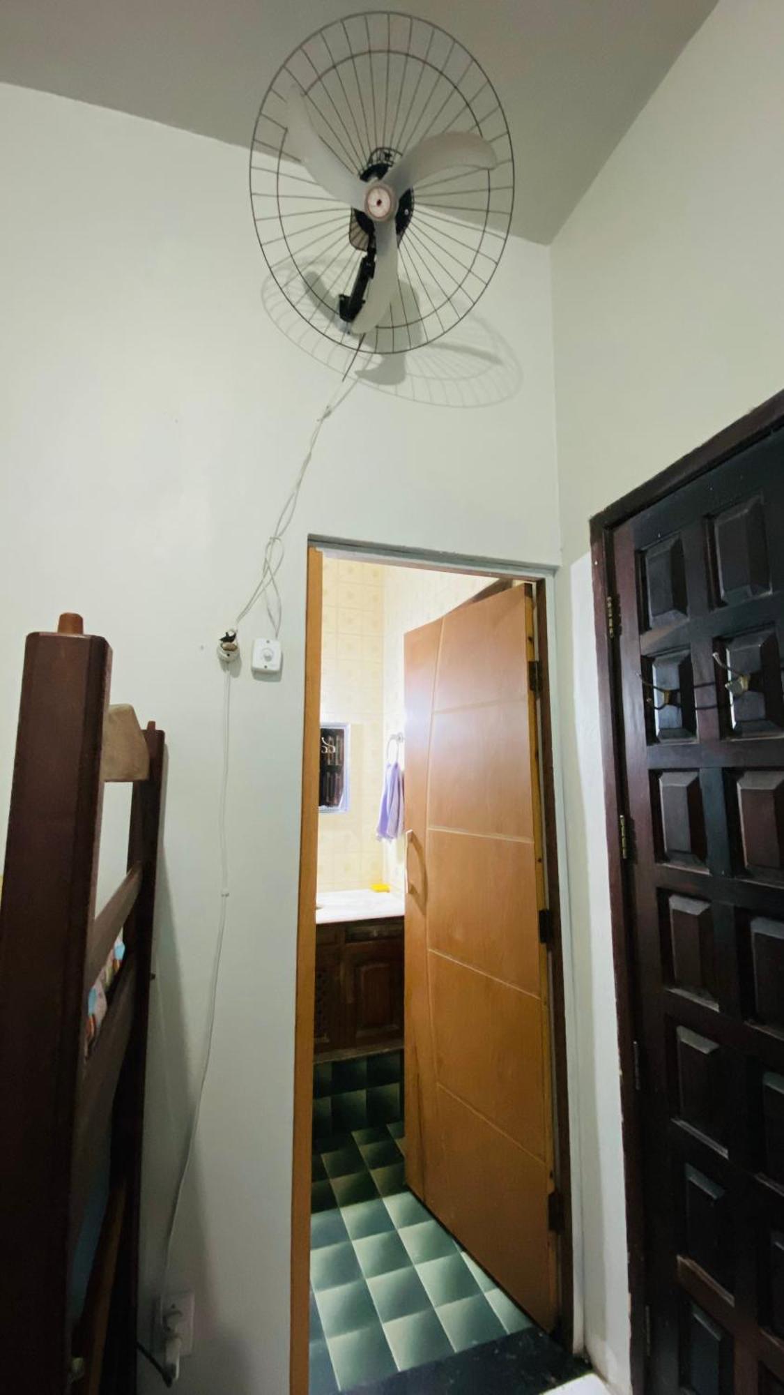 Hostel Familiar ซัลวาดอร์ ภายนอก รูปภาพ